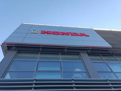 Showroom facade signage
